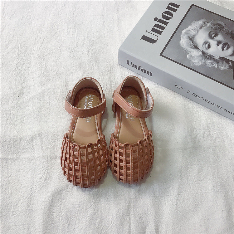 Sapatos femininos com sola macia e biqueira trançada - O Retalho