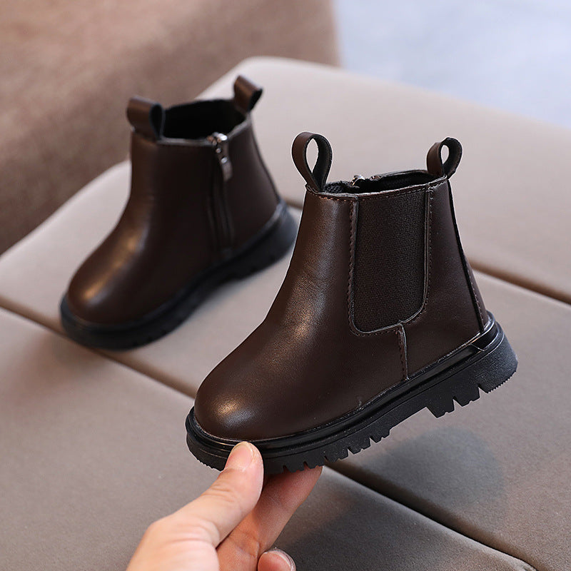 Sapatos Infantis de Couro e Elegância - O Retalho