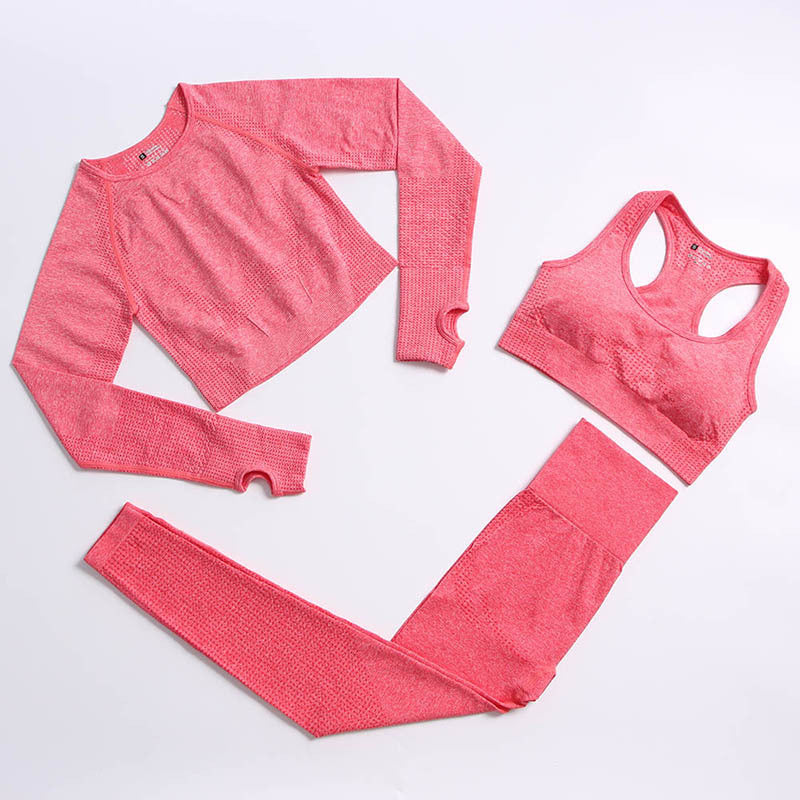 Conjunto de Roupas de Yoga Fitness - Elegância Sem Costuras para Mulheres Ativas - O Retalho