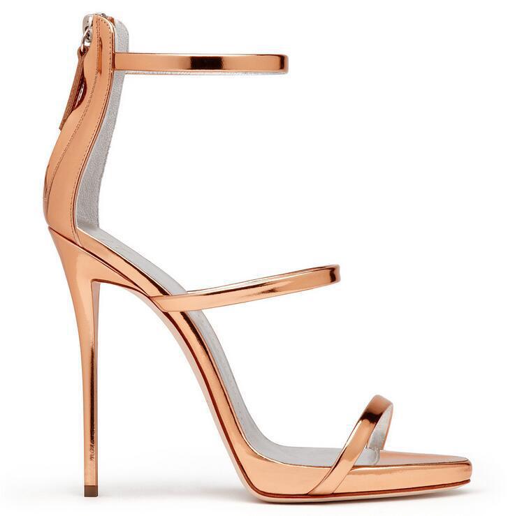Salto alto Mulheres👠 - O Retalho