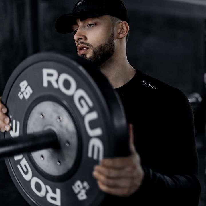 Camisetas de Manga Longa para Homens - Respiráveis e Confortáveis para Academia e Esportes - O Retalho
