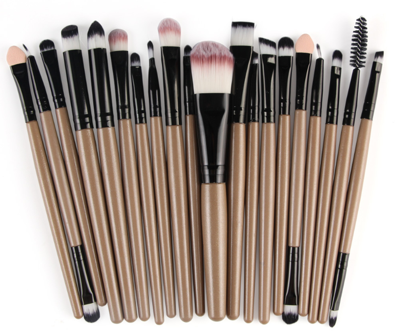Conjunto de pincéis de maquiagem: pincel para pó solto, pincel de blush e pincel de sombra. - O Retalho