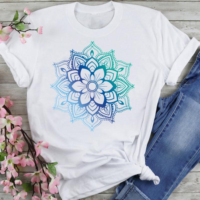 Camiseta com estampa gola redonda - O Retalho