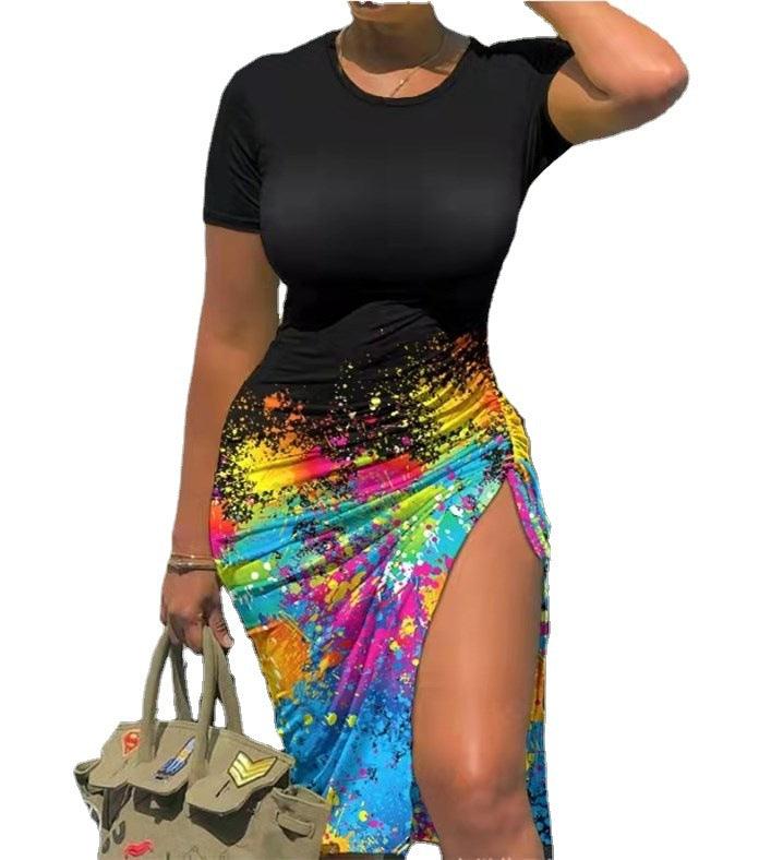 Vestido estampado com mangas curtas e cordão na cintura. - O Retalho