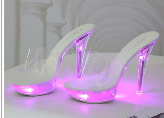 High Heel Luminous Fashionable Women Slippers - O Retalho