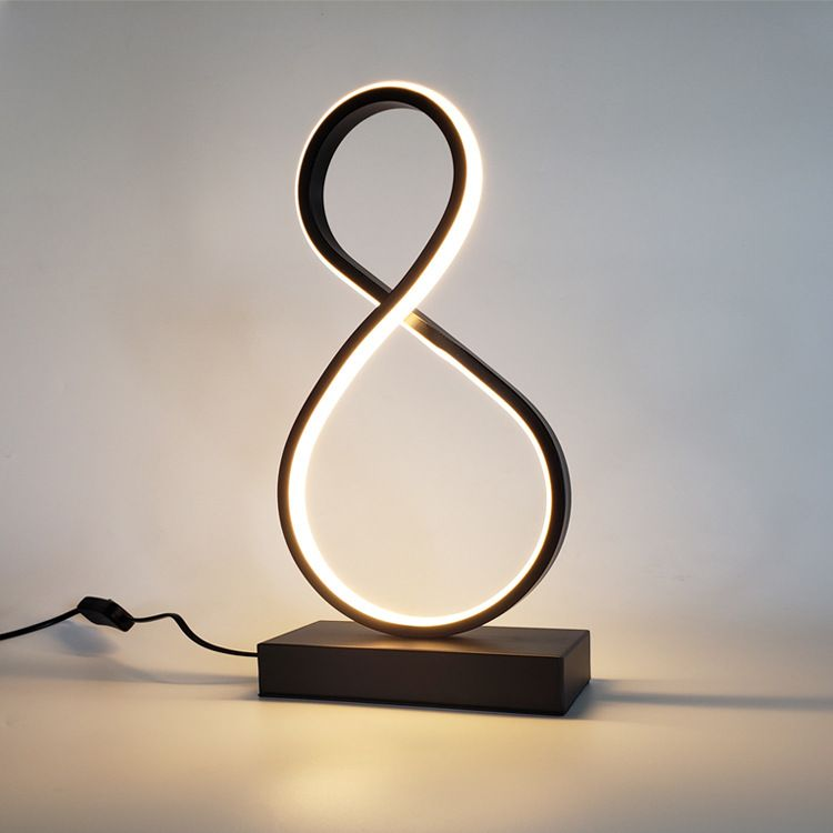 Luminária de Mesinha de Cabeceira para Quarto - O Retalho