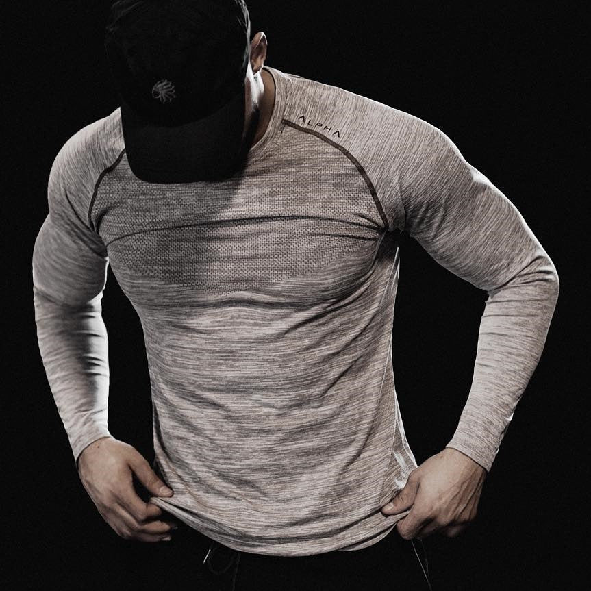 Camisetas de Manga Longa para Homens - Respiráveis e Confortáveis para Academia e Esportes - O Retalho