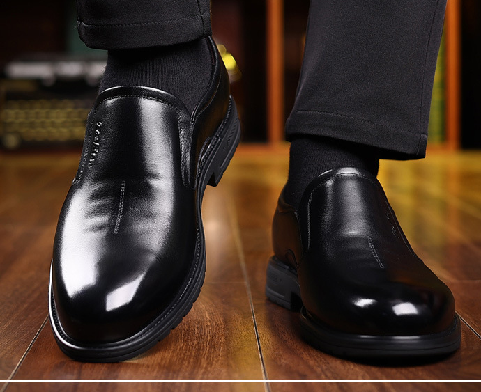 Sapatos formais de couro de primeira camada para homens - O Retalho