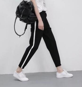Leggings Listradas Lucylizz - Estilo e Conforto para Suas Atividades Esportivas - O Retalho