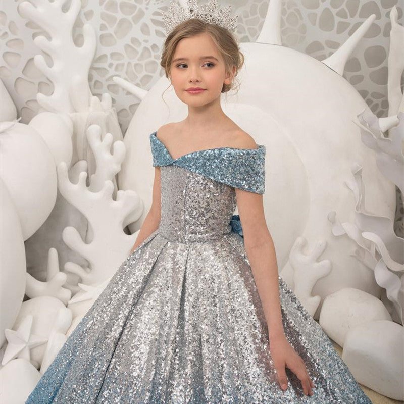 Vestido de cauda longa para meninas - O Retalho