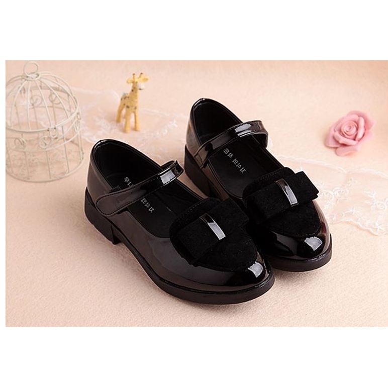 Sapatos de couro casual para meninas - O Retalho