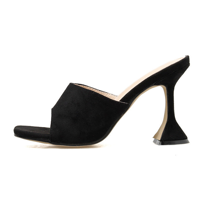 Chinelo de Salto Alto para Mulheres - O Retalho