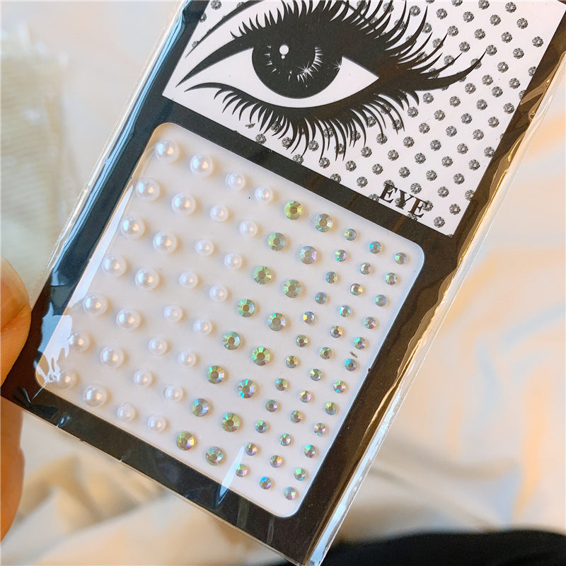 Adesivo de maquiagem em patch para decoração dos olhos e rosto com pérolas - O Retalho
