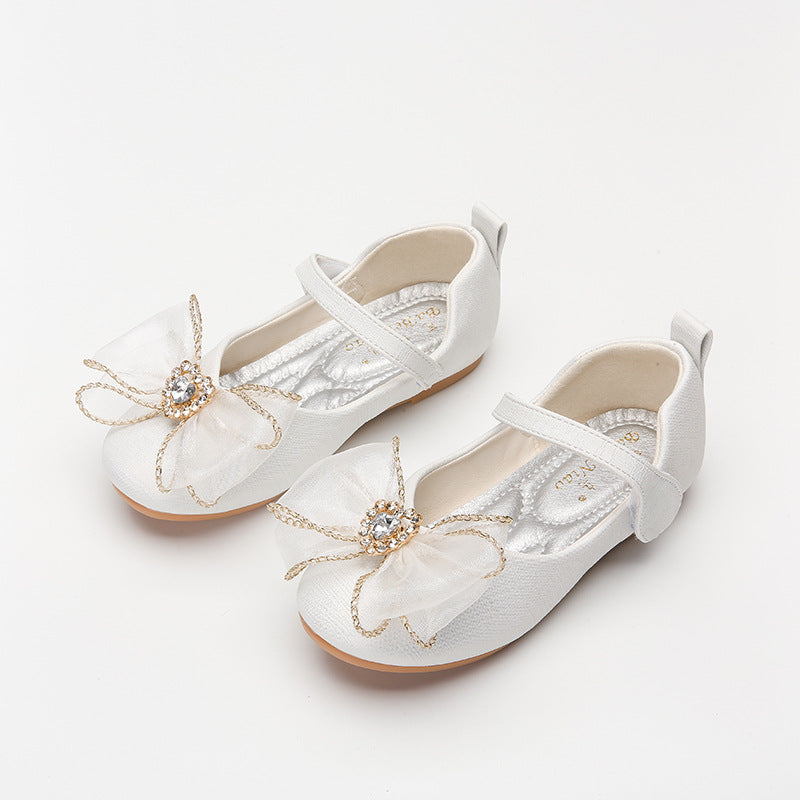 Sapatos para Meninas com Elegância e Conforto com Laço - O Retalho