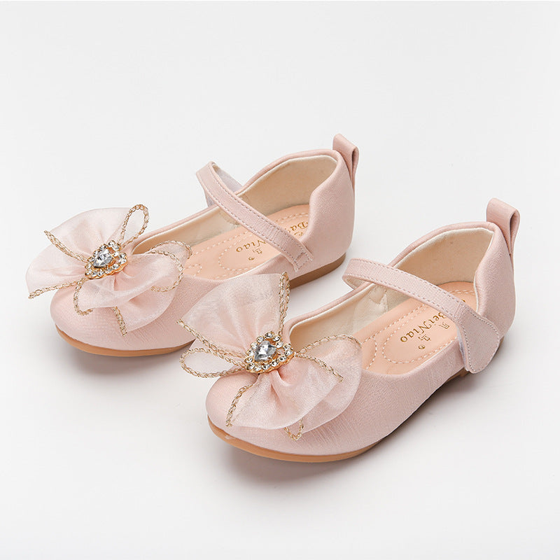 Sapatos para Meninas com Elegância e Conforto com Laço - O Retalho