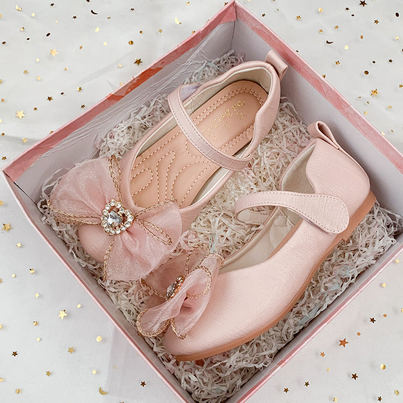 Sapatos para Meninas com Elegância e Conforto com Laço - O Retalho