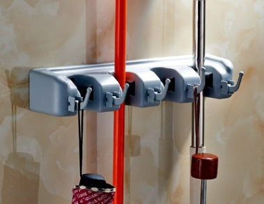 Pendurador de Vassouras Multifuncional
