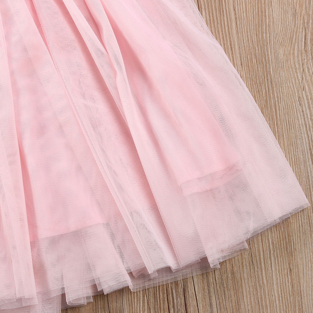 vestido elegante para o verão e adequado para festas infantis - O Retalho