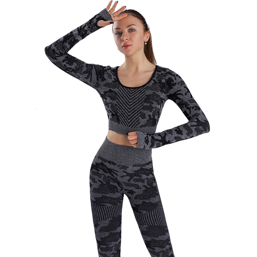 Conjunto de Roupas de Yoga Sem Costuras - com Estilo Camuflado para Mulheres - O Retalho