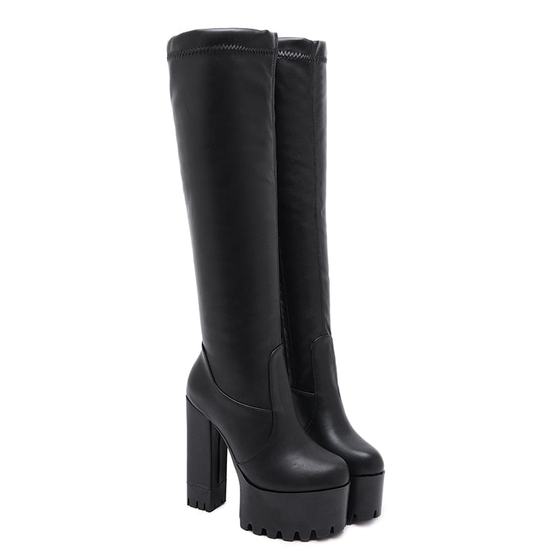 Botas Acima do Joelho para Mulheres - O Retalho
