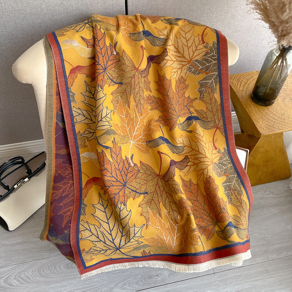 Lenço de Caxemira Artificial - Elegante Estampa de Folhas de Bordo para Mulheres - O Retalho