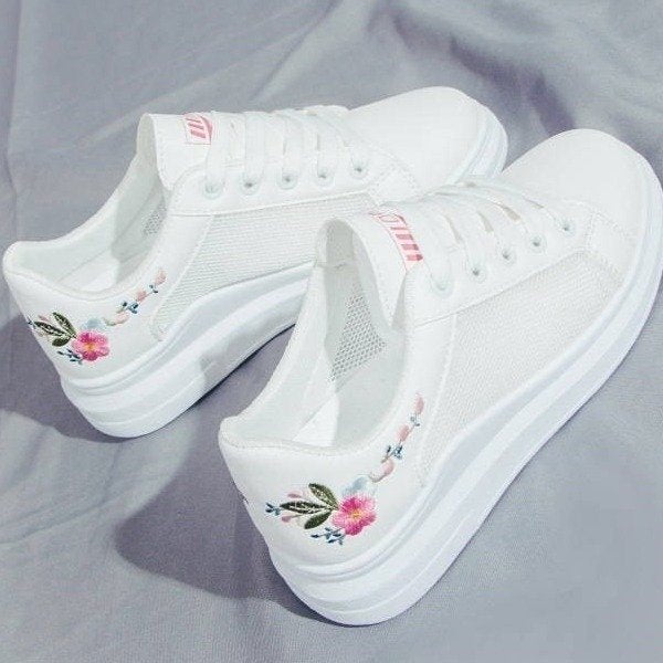 Sapatos brancos femininos de rede respirável - O Retalho