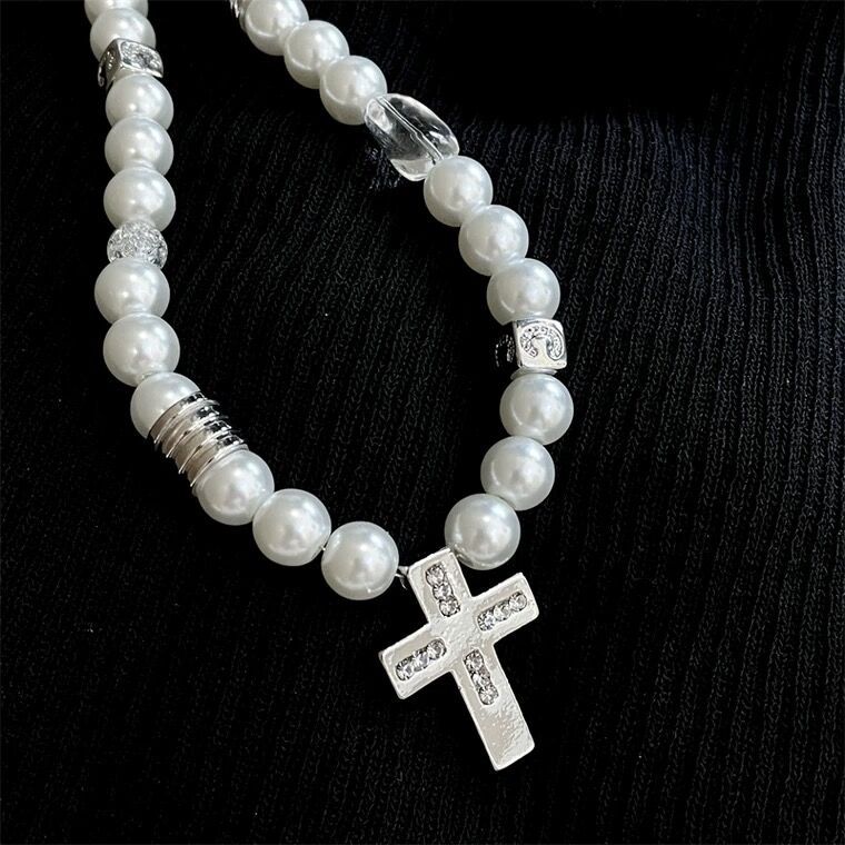 Colar barroco com cruz fashion para homem - O Retalho