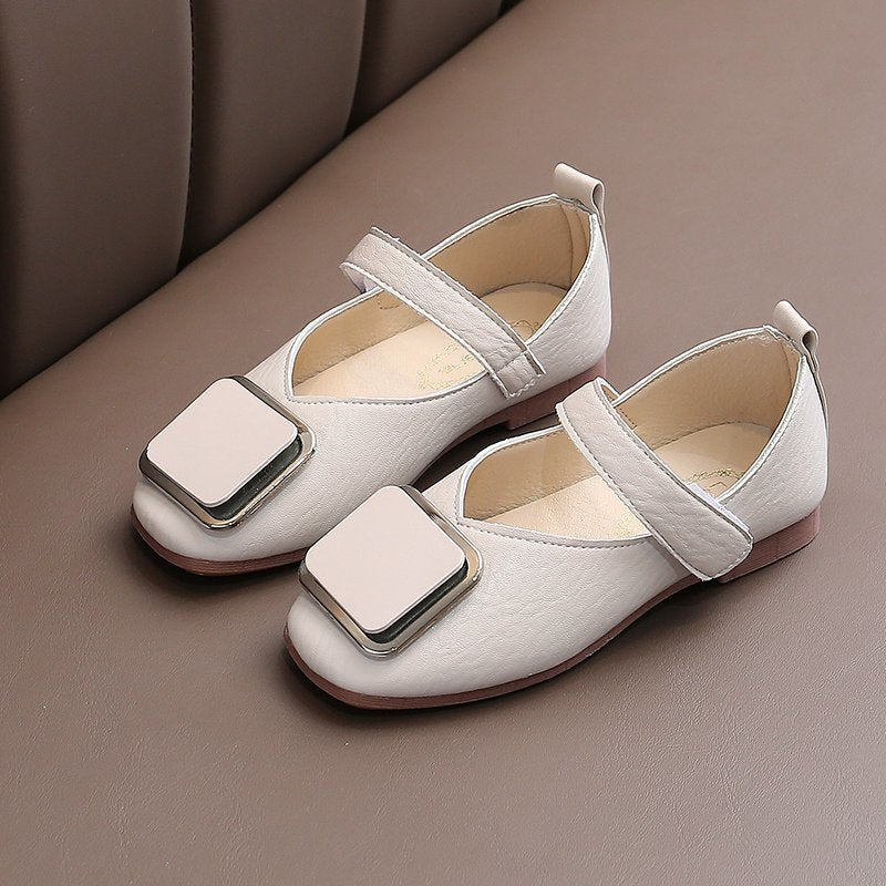 Sapatos pequenos de couro retrô com sola macia para meninas - O Retalho
