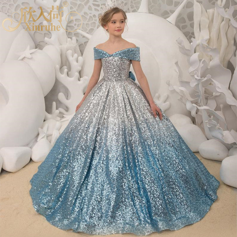 Vestido de cauda longa para meninas - O Retalho