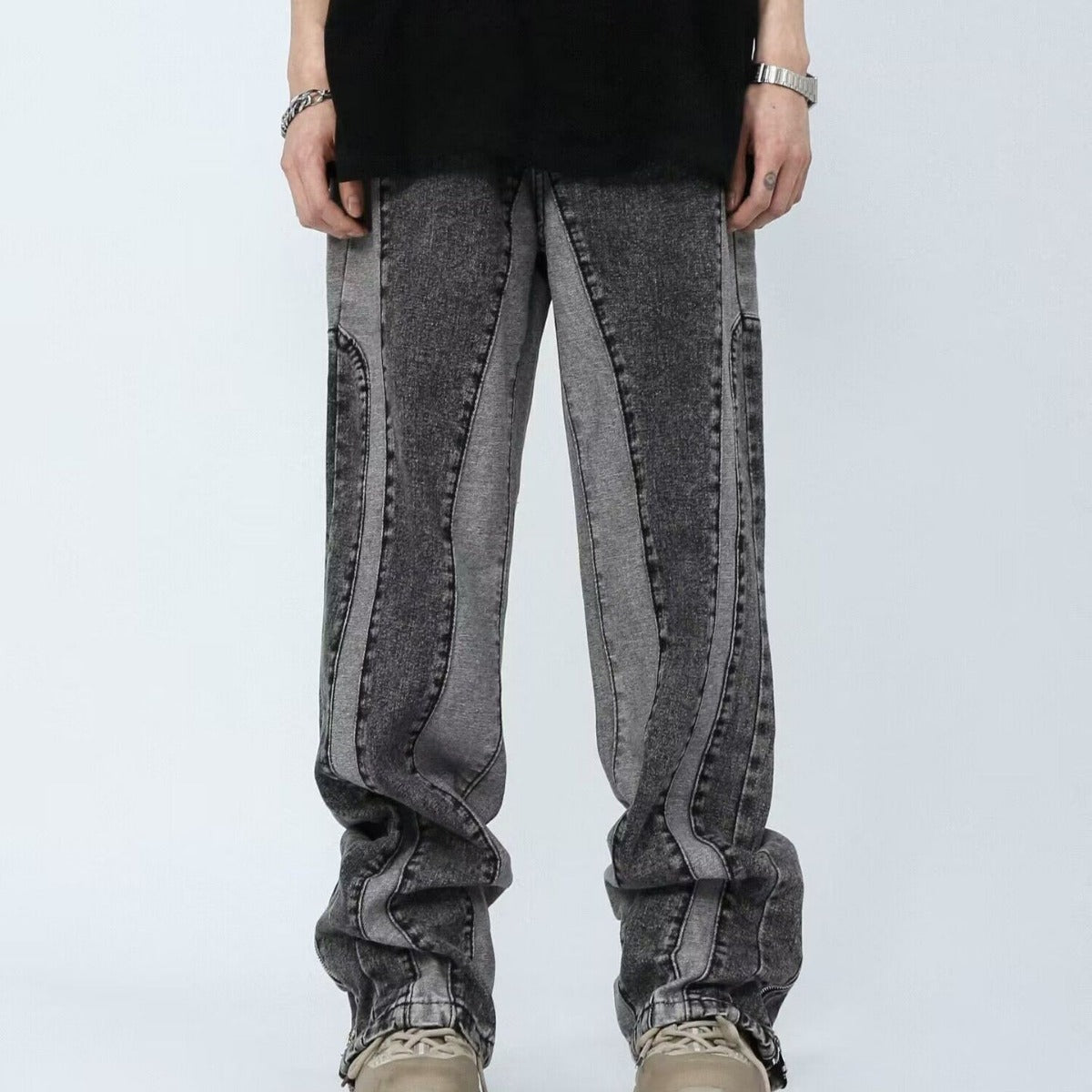 Calça Jeans Street Personalizada com Graffiti - O Retalho