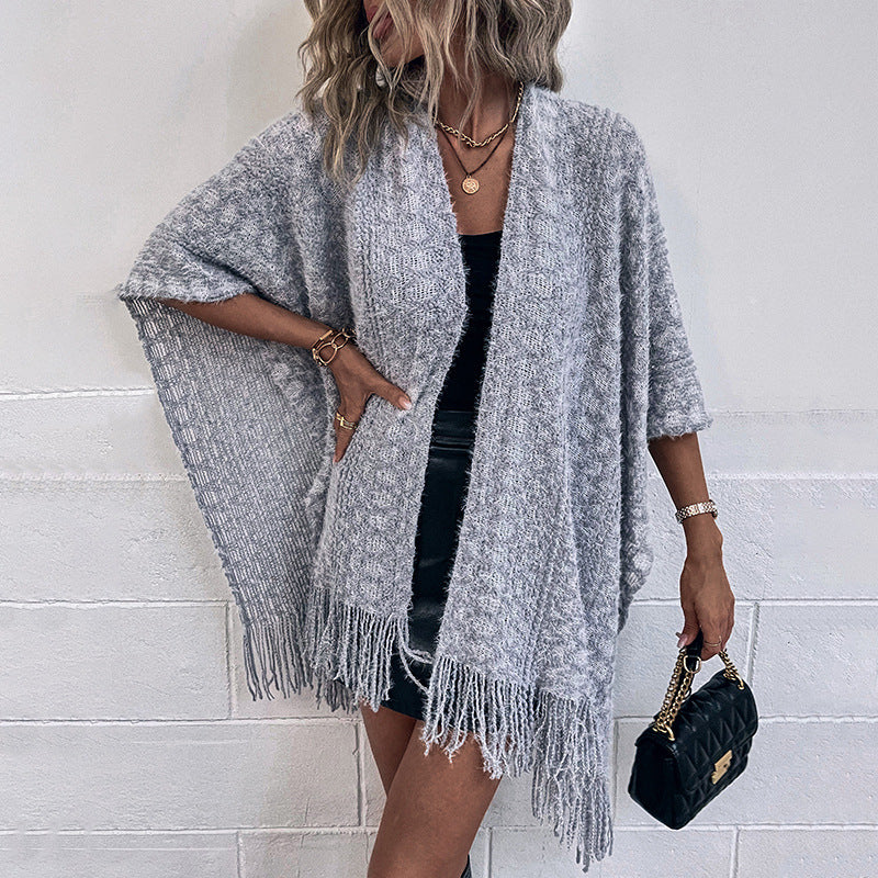 Polyester Yarn Crocheted Hollow Knitted Tassel Cape And Shawl Sweater Women's Cardigan - O Retalho
