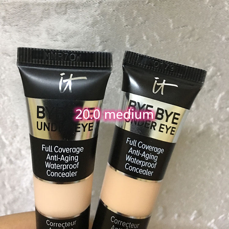 Creme corretor para área dos olhos - O Retalho