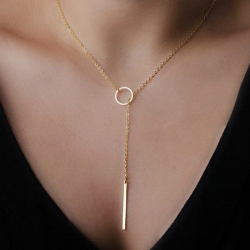 Colar curto personalizado com detalhes de ilhós para mulheres. - O Retalho