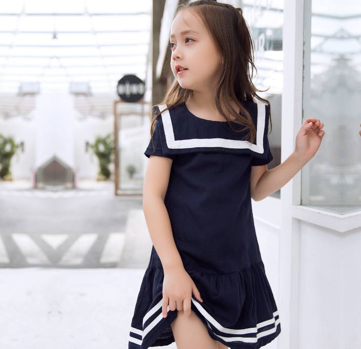 Vestido elegante para meninas com detalhes de cor branca - O Retalho