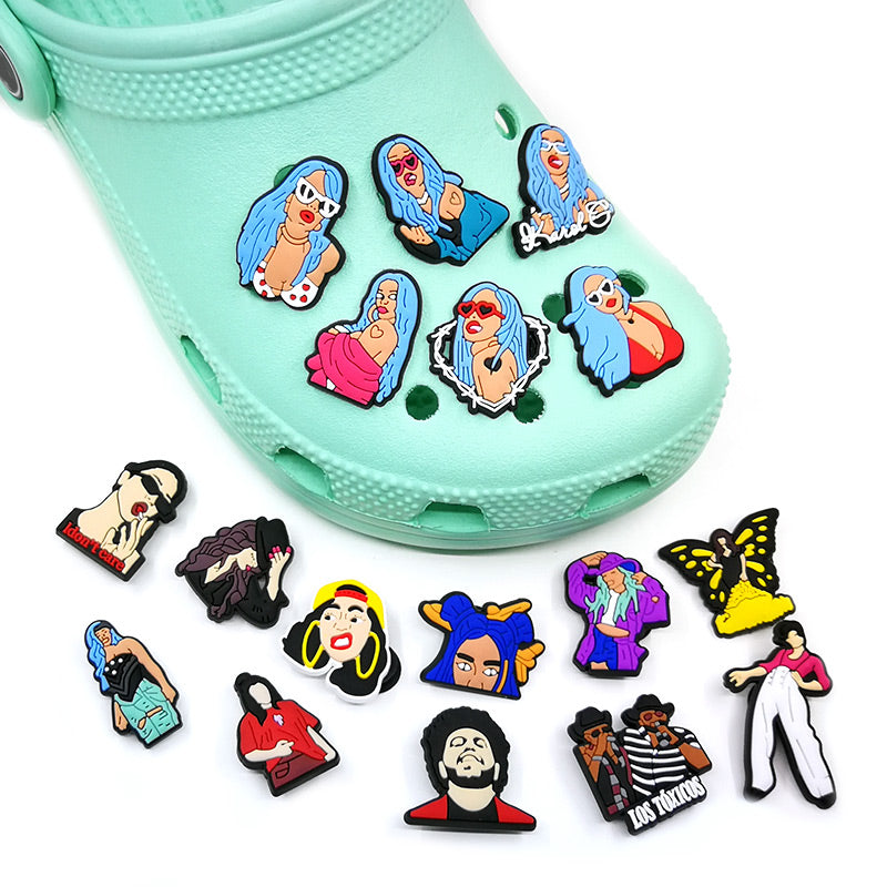 Removable Hole Shoe Cartoon Shoe Sticker - O Retalho