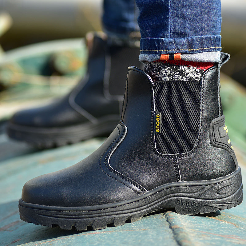 Botas masculinas adequadas para usar em obras - O Retalho