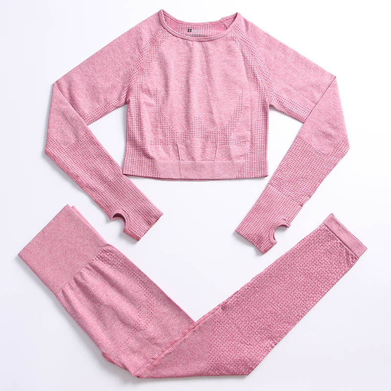 Conjunto de Roupas de Yoga Fitness - Elegância Sem Costuras para Mulheres Ativas - O Retalho