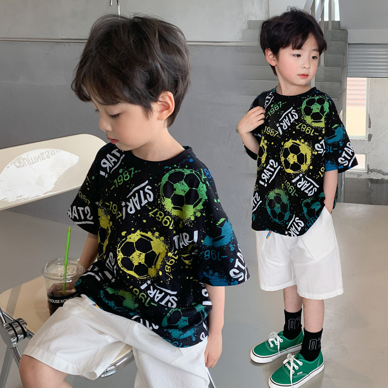 Camiseta de manga curta para meninos no verão - O Retalho