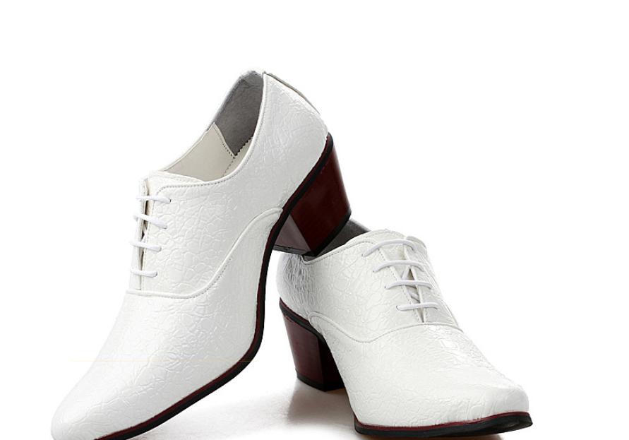 British Fashion Shoe Men Have Raised Pointy Tips - O Retalho