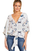 Blusa com decote em v - O Retalho