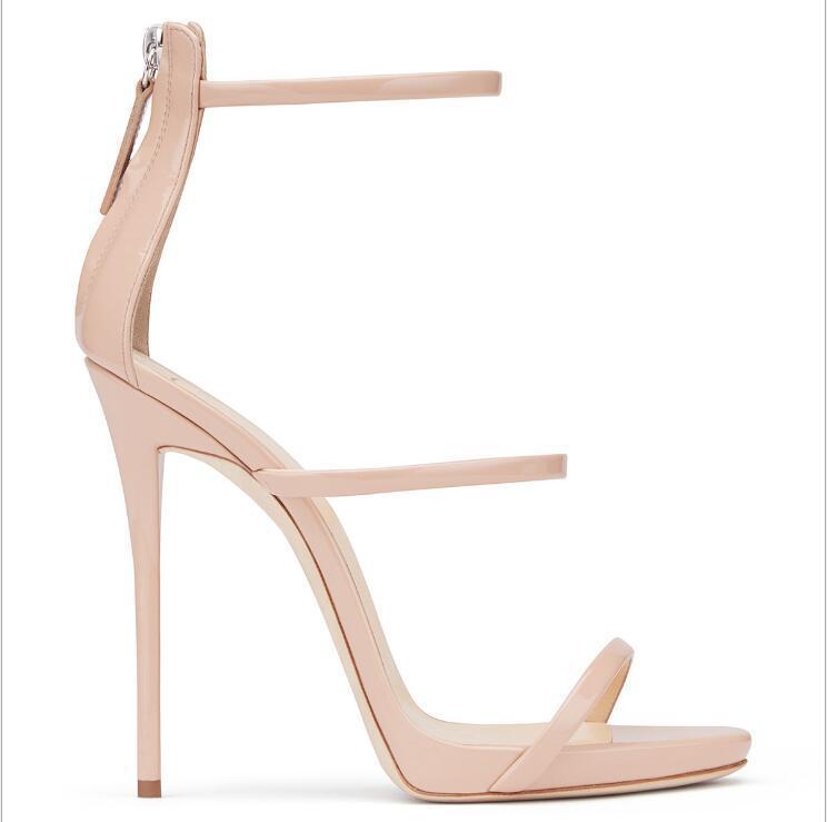 Salto alto Mulheres👠 - O Retalho
