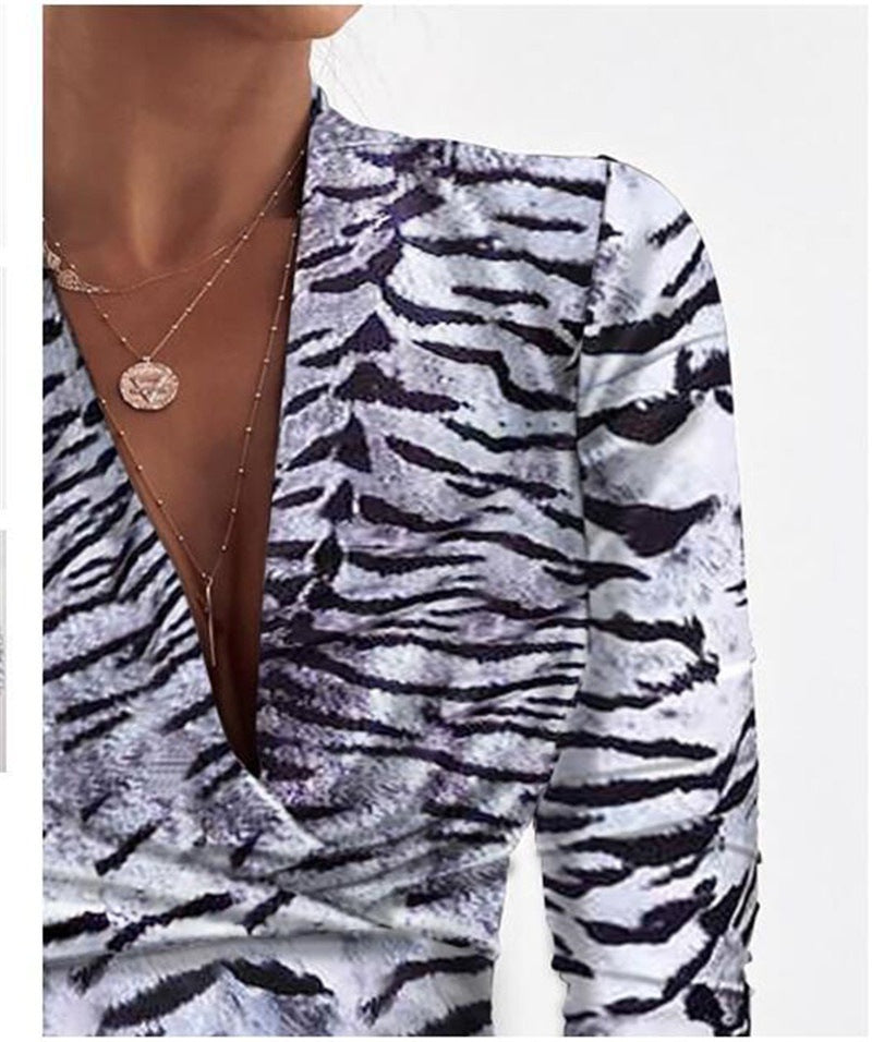Blusa de manga comprida com decote em V com estampa - O Retalho