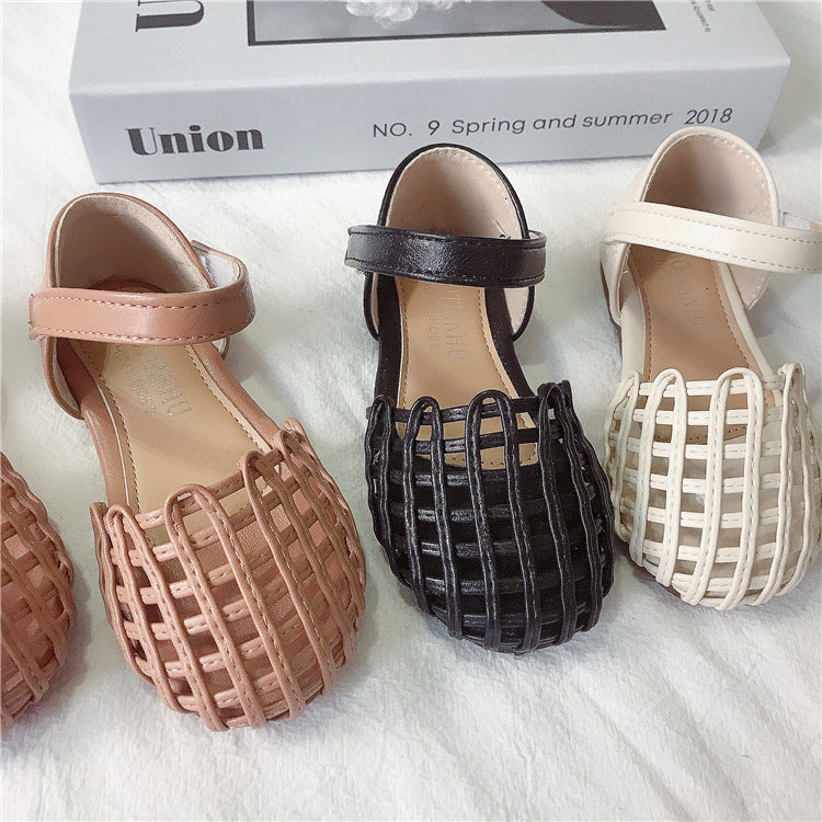 Sapatos femininos com sola macia e biqueira trançada - O Retalho