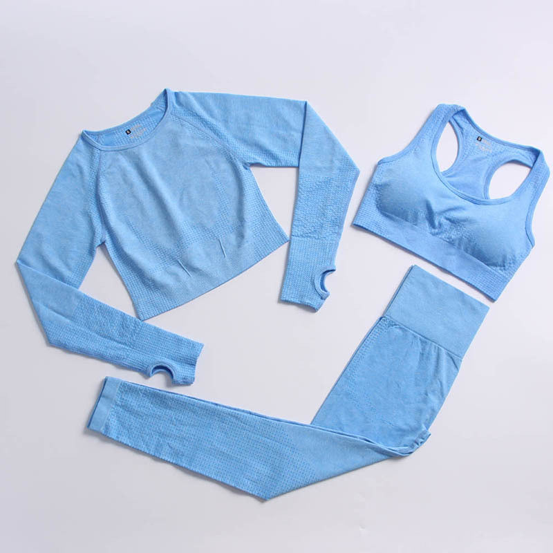 Conjunto de Roupas de Yoga Fitness - Elegância Sem Costuras para Mulheres Ativas - O Retalho
