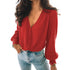 Camisa com decote em V de renda - O Retalho