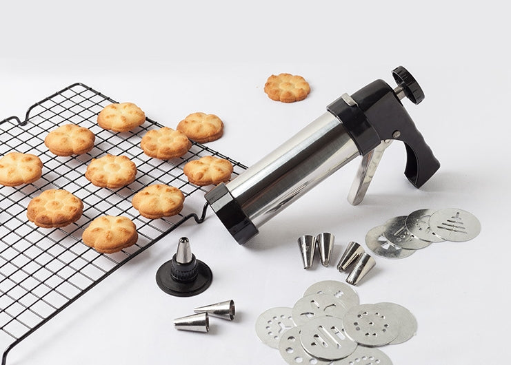 Máquina de Biscoitos em Aço Inoxidável - Asse Biscoitos e Decore Bolos com Facilidade - O Retalho