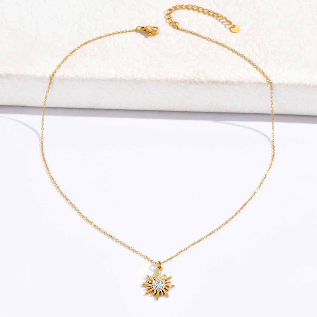 Colar SUNFLOWER Dourado Para Mulheres - O Retalho