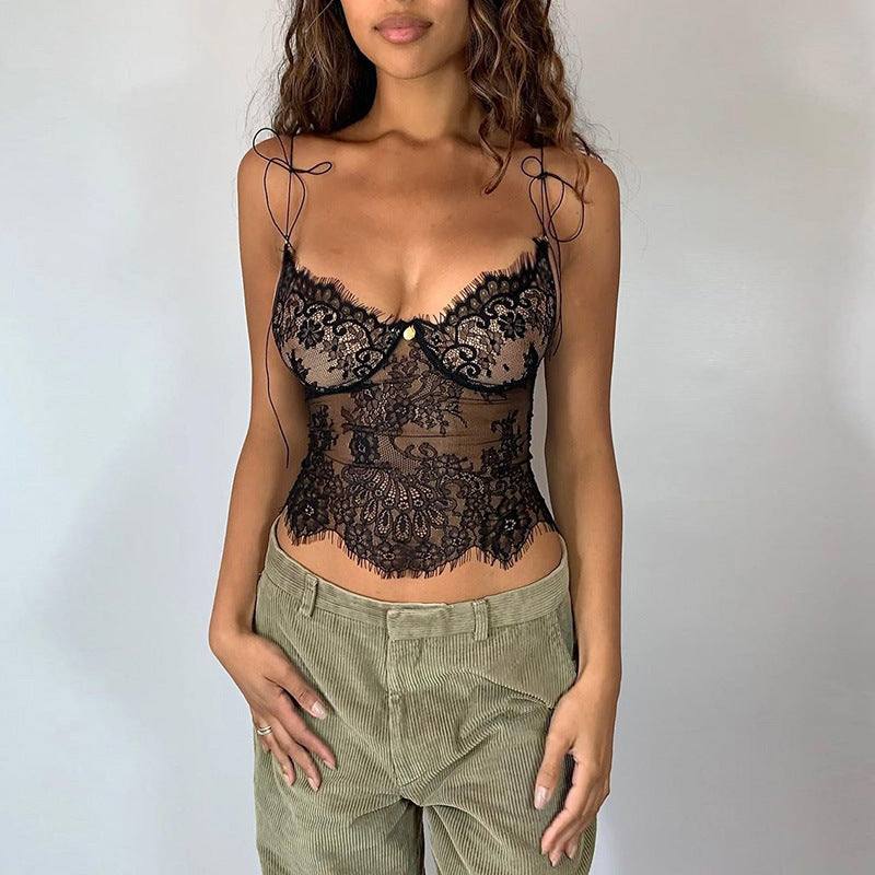 Blusa de renda com decote V - O Retalho