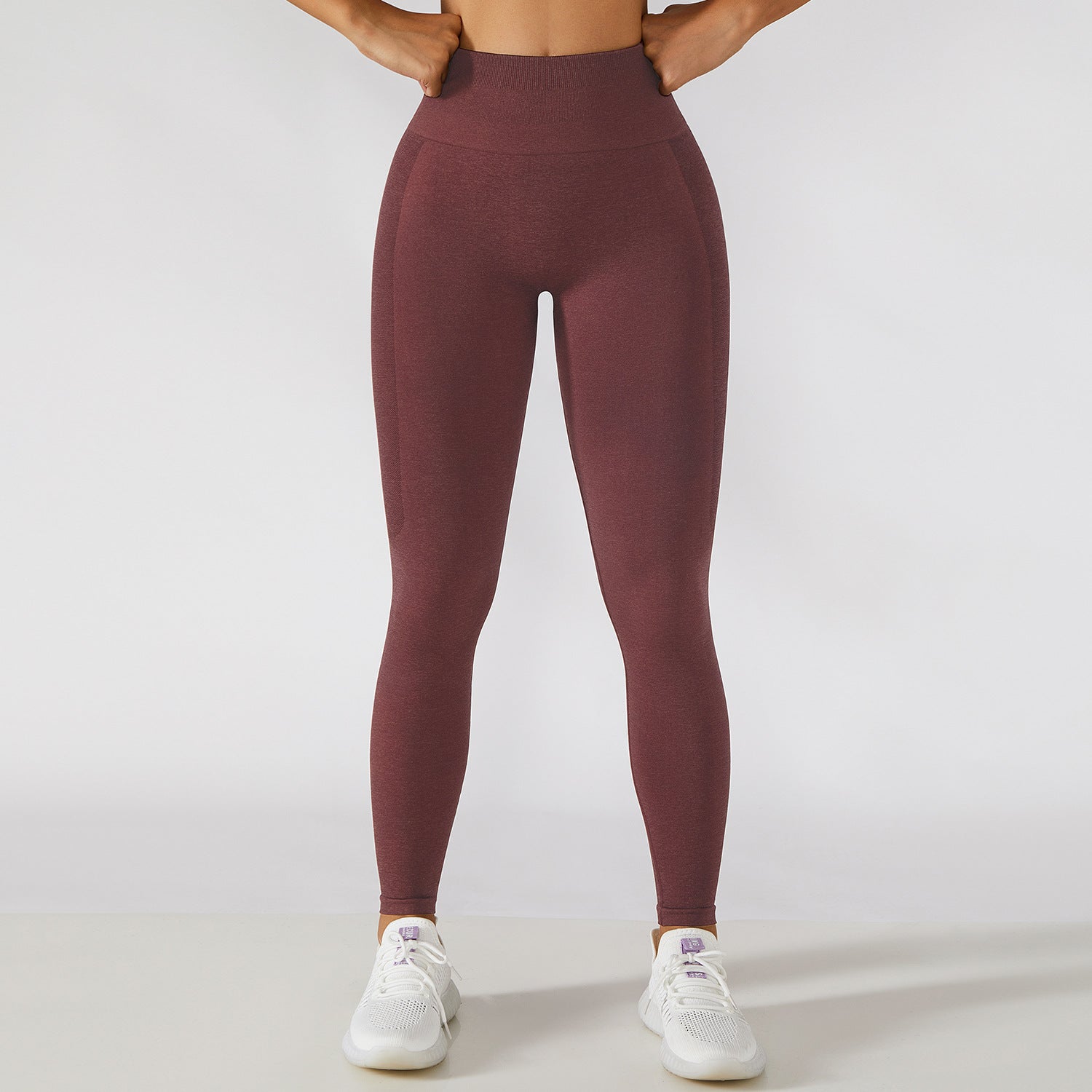 Leggings Esportivas Cintura Alta - Elevando Seu Estilo nos Treinos - O Retalho