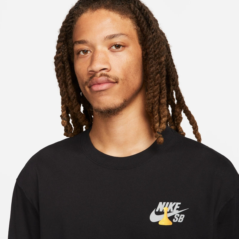 Camiseta esportiva Nike SB - O Retalho